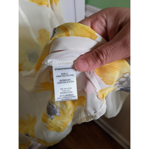 Altar'd State Sunflower Kimono Size M - Picture 7 of 7